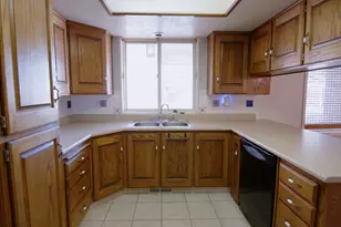 2455 S Bluff Rd, Syracuse, UT 84075 - Photo 11
