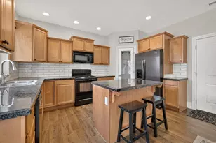 2042 W 2185 S, Woods Cross, UT 84087 - Photo 9