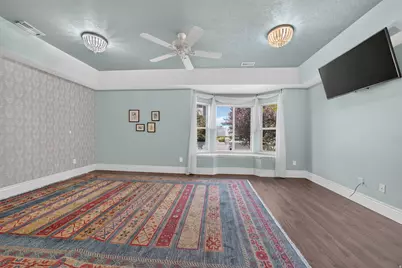 2042 W 2185 S, Woods Cross, UT 84087 - Photo 11