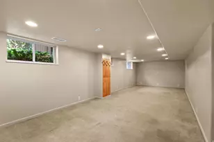 2800 S 2700 E, Salt Lake City, UT 84109 - Photo 25