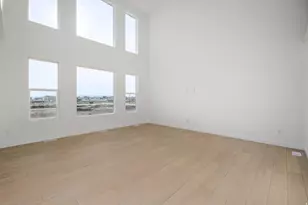 1528 W Everblooming Dr, Saratoga Springs, UT 84045 - Photo 5