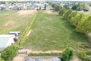 333 W Maple St, Mapleton, UT 84664 - Photo 31