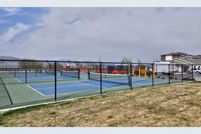 1423 N 3830 W #B201, Lehi, UT 84043 - Photo 31
