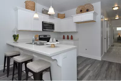 1423 N 3830 W #B201, Lehi, UT 84043 - Photo 7