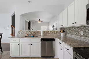 7727 S Yellowwood Ln W, West Jordan, UT 84081 - Photo 9