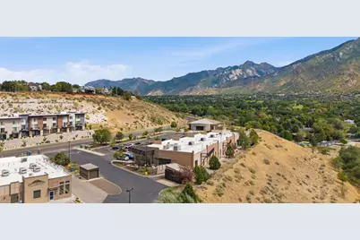 1442 E Draper Pkwy, Draper, UT 84020 - Photo 27