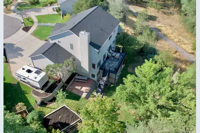 11882 S Pond Ridge Dr, Draper, UT 84020 - Photo 13