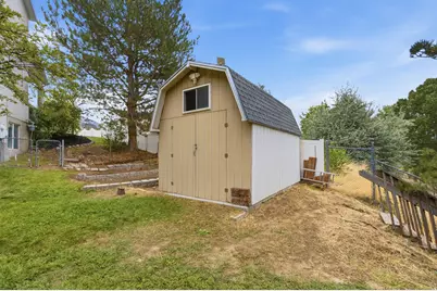11882 S Pond Ridge Dr, Draper, UT 84020 - Photo 45
