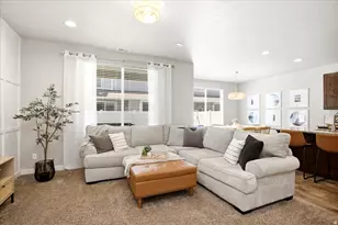 288 S 600 W, Centerville, UT 84014 - Photo 7