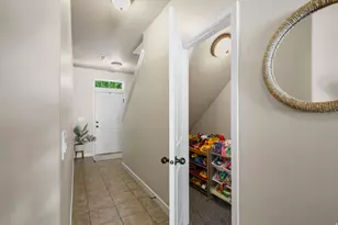 288 S 600 W, Centerville, UT 84014 - Photo 17