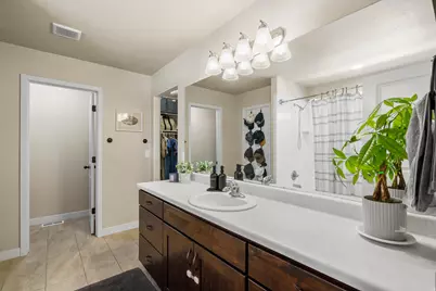 288 S 600 W, Centerville, UT 84014 - Photo 27