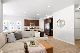 288 S 600 W, Centerville, UT 84014 - Photo 5