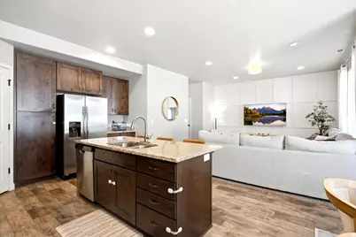 288 S 600 W, Centerville, UT 84014 - Photo 11