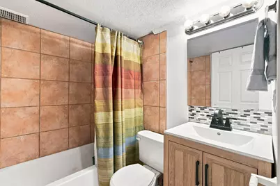 1062 W 200 S, Clearfield, UT 84015 - Photo 19