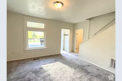 635 E 21st St, Ogden, UT 84401 - Photo 3