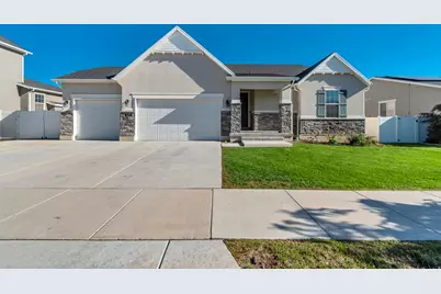 1403 E Lowe Peak Dr, Eagle Mountain, UT 84005 - Photo 1