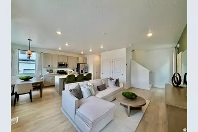 1552 S 950 W #121, Clearfield, UT 84015 - Photo 7