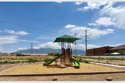 1546 S 950 W #122, Clearfield, UT 84015 - Photo 19