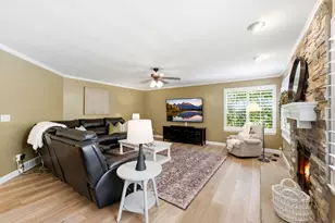 955 W 10375 S, South Jordan, UT 84095 - Photo 23