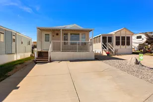 1150 W Red Hills Pkwy, Washington, UT 84780 - Photo 1