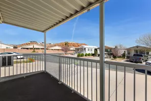 1150 W Red Hills Pkwy, Washington, UT 84780 - Photo 15