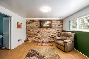 1259 E Quail Creek Dr, Sandy, UT 84094 - Photo 9