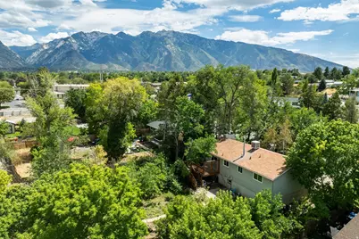 1259 E Quail Creek Dr, Sandy, UT 84094 - Photo 3