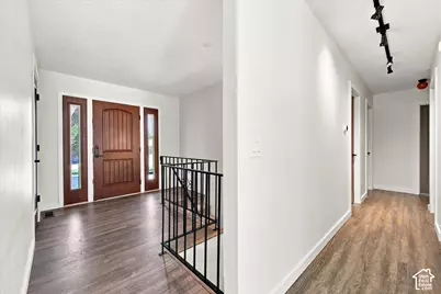 2407 E Country Oaks Dr, Layton, UT 84040 - Photo 41