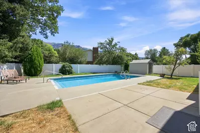 2407 E Country Oaks Dr, Layton, UT 84040 - Photo 47