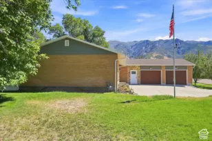 2407 E Country Oaks Dr, Layton, UT 84040 - Photo 7