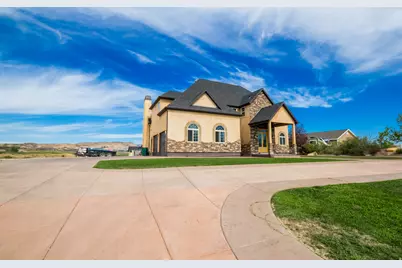 1610 W 2950 S, Vernal, UT 84078 - Photo 3
