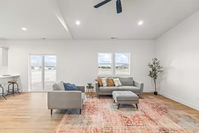 37 E 800 S, Sigurd, UT 84657 - Photo 9