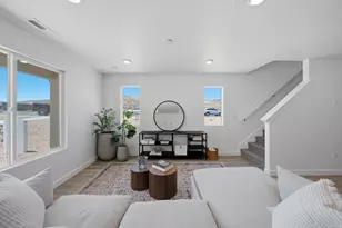 2246 S Wolverine Way, Washington, UT 84780 - Photo 3