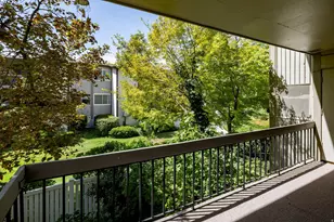 5772 S Waterbury Way E, Salt Lake City, UT 84121 - Photo 23
