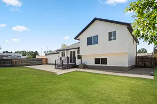 5571 S Dale Amour Dr W, Kearns, UT 84118 - Photo 35