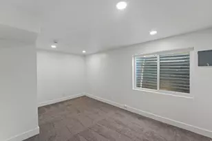 5571 S Dale Amour Dr W, Kearns, UT 84118 - Photo 31
