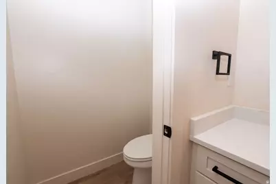 465 N 1000 E, Beaver, UT 84713 - Photo 33