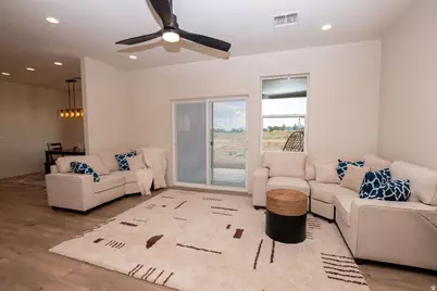 465 N 1000 E, Beaver, UT 84713 - Photo 13