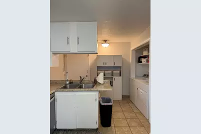 562 W Fern Dr, Midvale, UT 84047 - Photo 15