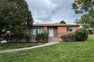 562 W Fern Dr, Midvale, UT 84047 - Photo 1
