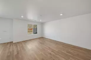2257 S Wolverine Way, Washington, UT 84780 - Photo 21