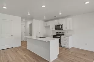 2257 S Wolverine Way, Washington, UT 84780 - Photo 15