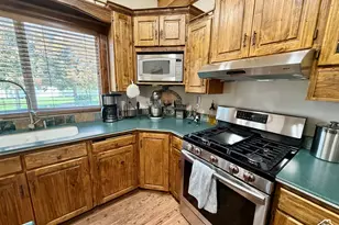 5248 W 2200 S, Ogden, UT 84401 - Photo 13