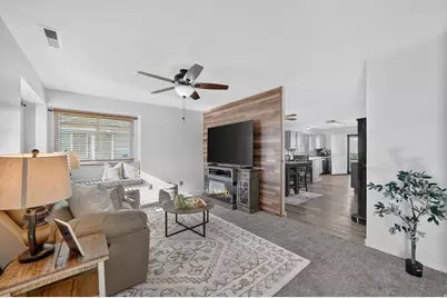 5082 S 3425 W, Roy, UT 84067 - Photo 5