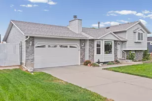 4166 S 6660 W, West Valley, UT 84128 - Photo 27