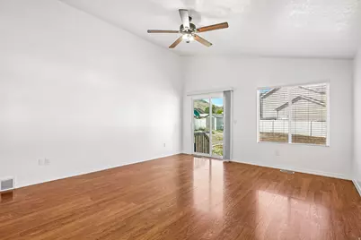 13762 S Pascall Bay, Herriman, UT 84096 - Photo 7