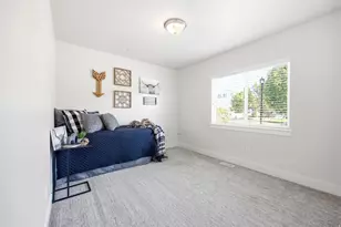 768 W Star Spangled Dr S, Bluffdale, UT 84065 - Photo 15