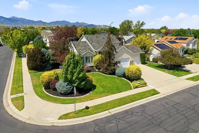 7296 S Jasper Dr, West Jordan, UT 84081 - Photo 35