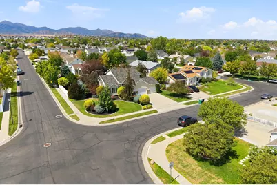 7296 S Jasper Dr, West Jordan, UT 84081 - Photo 39