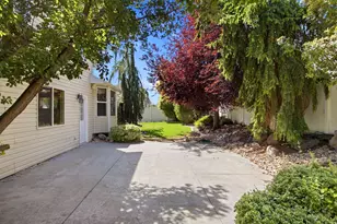 7296 S Jasper Dr, West Jordan, UT 84081 - Photo 27